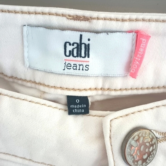Cabi white deconstructed slim boyfriend jeans size 0 - Picture 3 of 10